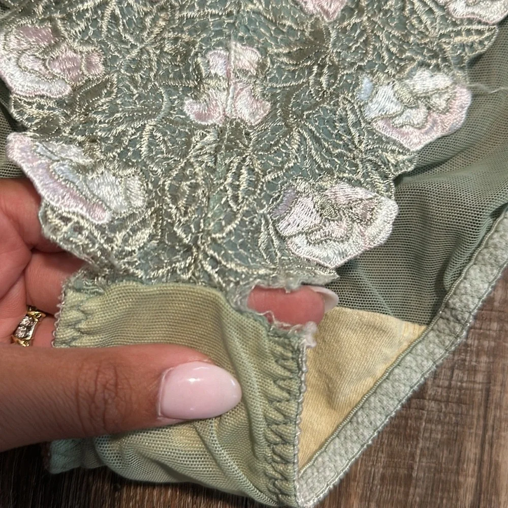 90s Vintage Victoria’s Secret Lingerie Set
